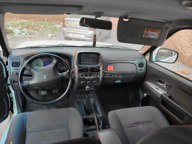 Peugeot expert modèle 2020 4 portes