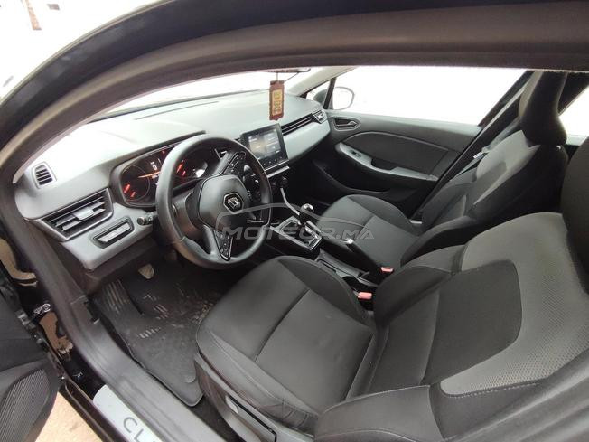 voiture Renault clio 