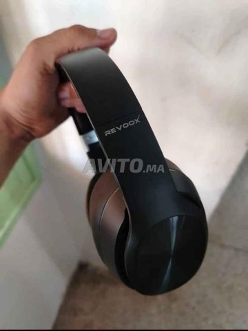 Casque Bluetooth Revoox haute gamme jdid