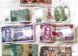 مجموعة نقود أثرية قديمة