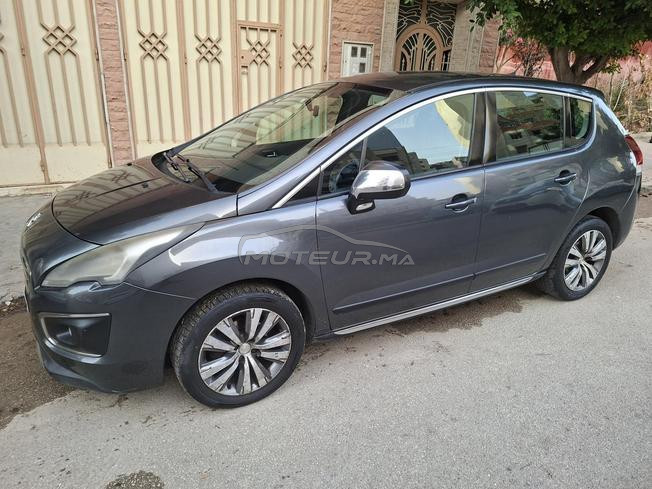 Peugeot 3008 modèle 2015 en très bon état 