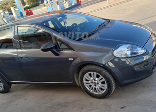 Fiat Punto Diesel Manuelle 2016 à Bouskoura
