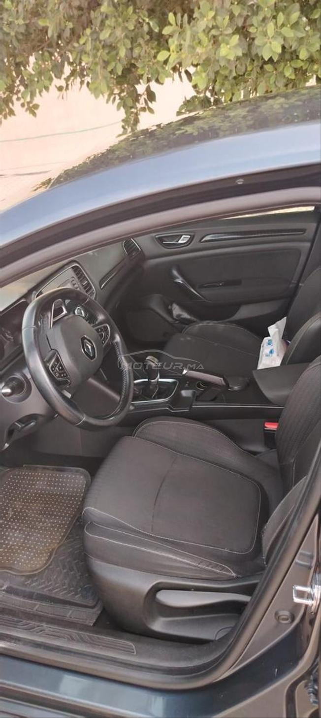 Renault Megane 4 Sedan automatique