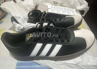 Adidas originale n41 neuf