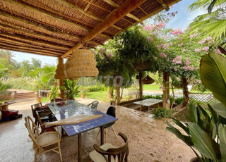 belle villa vide en location