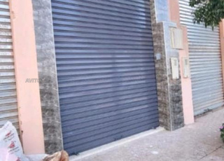 Local commercial à vendre à Beit El Kheir