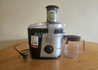 Centrifugeuse VitaJuice 4 1000W Argent, Noir
