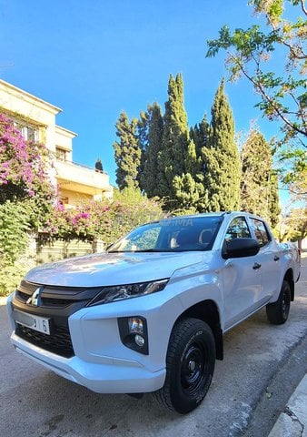 mitsubishi L200 M2020 K69 أقبل الاستعادة