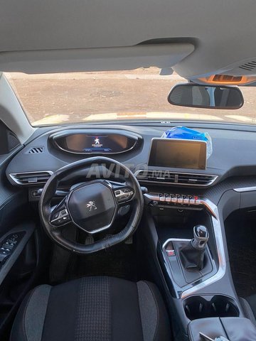 Peugeot 3008 Diesel Manuelle 2018 à Kénitra