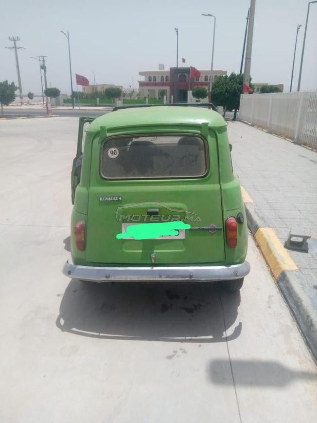 Renault R4 Essence Manuelle 1982 à Safi