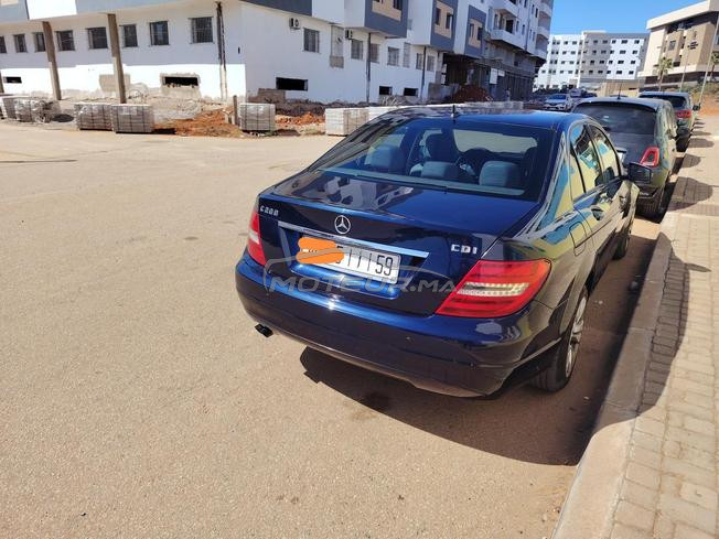 voiture Mercedes benz 