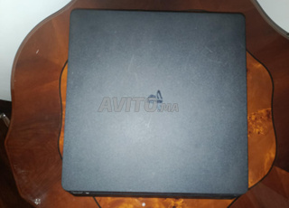 PlayStation 4 Slim