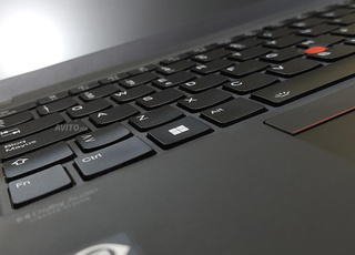 lenovo t14s gen 3 ryzen 5 pro 6650u 2023