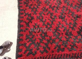 سجاد تقليدي قديم