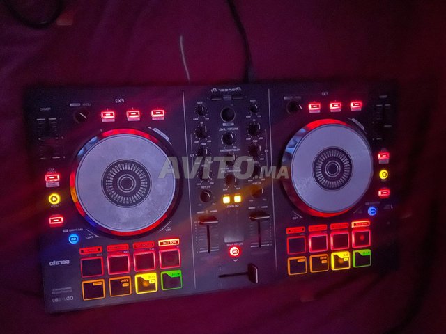 طاولة مزج DDJ SB2