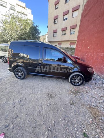 فولكس فاجن كادي