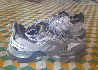 ما زال التفاوض في الخاص