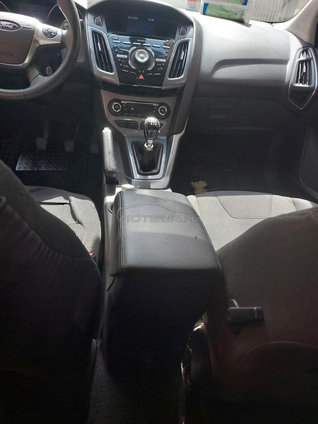 Ford focus berline noire