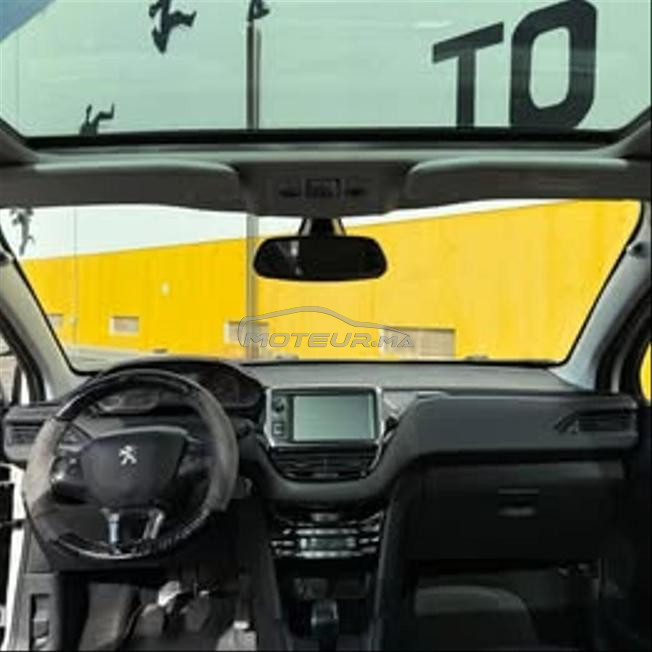 Peugeot 208 Diesel Manuelle 2016 à Casablanca