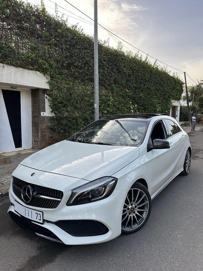 Mercedes-Benz Classe A 220 Pack AMG