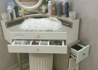 Coiffeuse de maquillage design