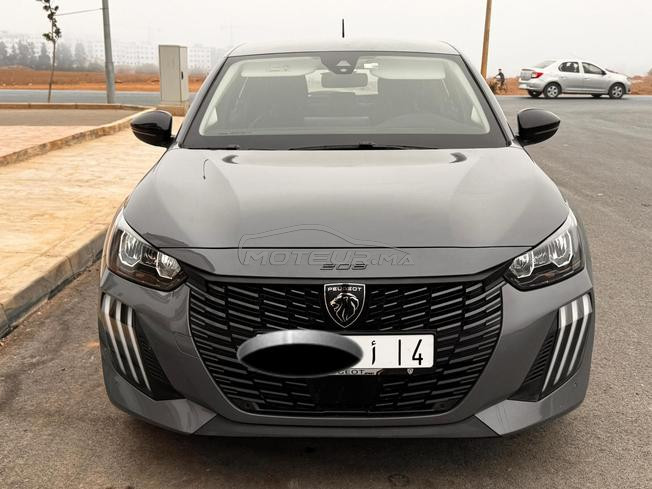 Peugeot 208 Diesel Manuelle 2024 à Ain Attig