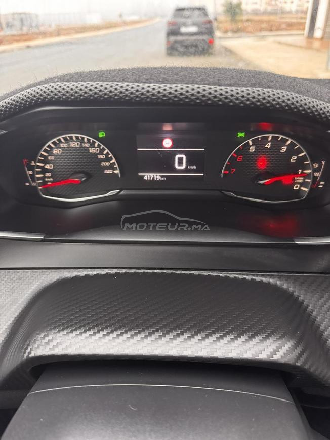 Peugeot 208 Diesel Manuelle 2024 à Ain Attig