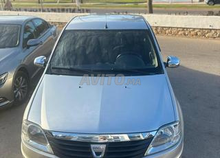 داسيا لوغان ديزل يدوية 2011 في تطوان