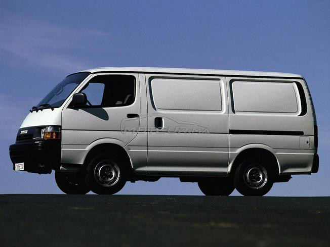Toyota HiAce Diesel Manuelle 1990 à Agadir