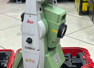 Station totale Leica TS12