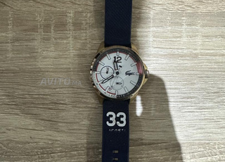 ساعة LACOSTE شبه جديدة للبيع مع علبة