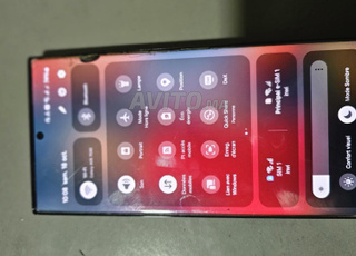 Téléphone Samsung Galaxy 23 d'occasion à vendre
