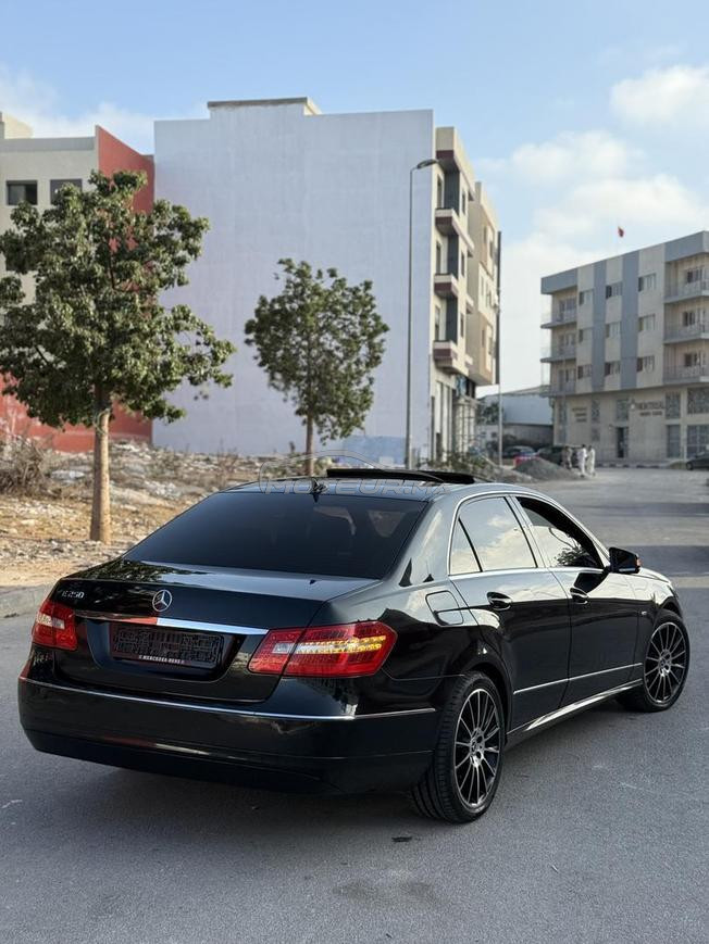 Mercedes class E250 2010 dédouanée 2011