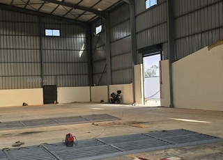 Usine industrielle à louer à Bouskoura – 3200 m²