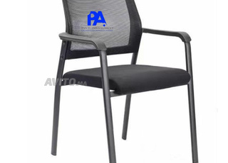 Chaise et bureau \ fauteuil opérateur avec roulette