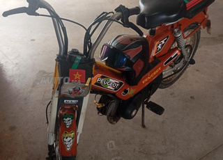 Peugeot 103 classique modèle 2000