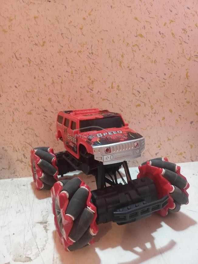 سيارة دفع رباعي