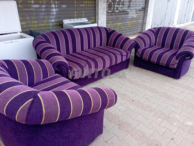 كرسي أسرّة منجد كالجديد