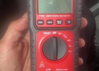 Multimètre numérique FACOM 711B Smart