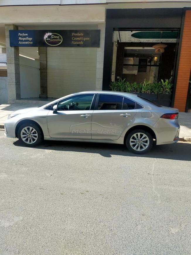 Corolla prestige hybride rechargeable 