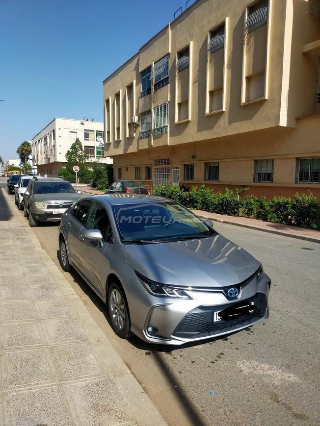 Corolla prestige hybride rechargeable 