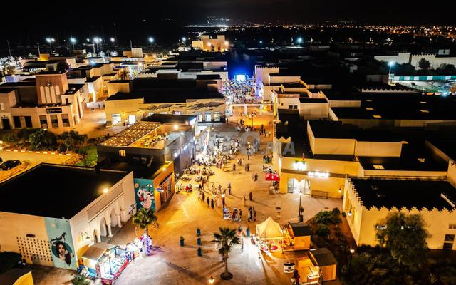 محلات تجارية للإيجار في مدينا مول السعيدية