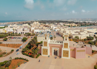 مكاتب للإيجار – المركز التجاري مدينة مول السعيدية