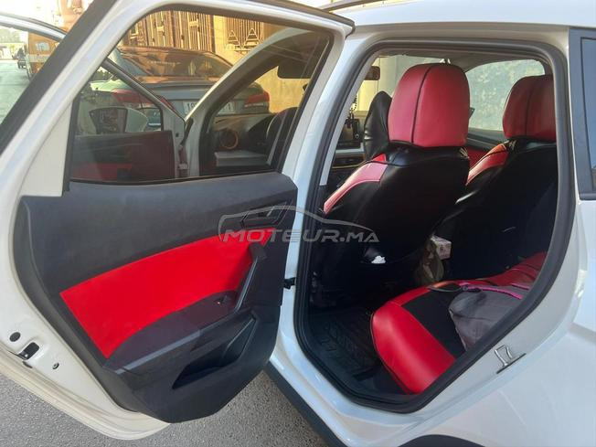 voiture seat arona