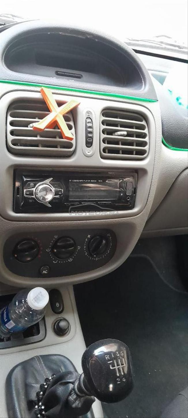 Renault Clio Diesel Manuelle 2003 à Khénifra