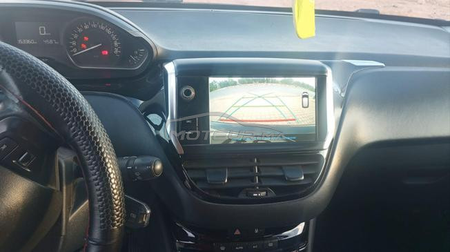 Peugeot 208 tout option samsara nn 