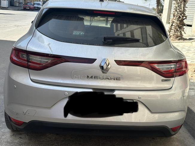 Megane comme neuve