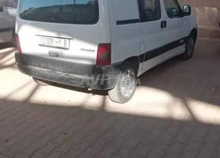 بيجو بارتنر ديزل يدوي 2004 في سطات