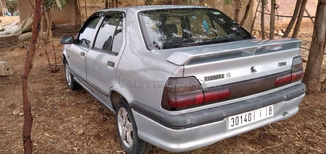 Renault 19