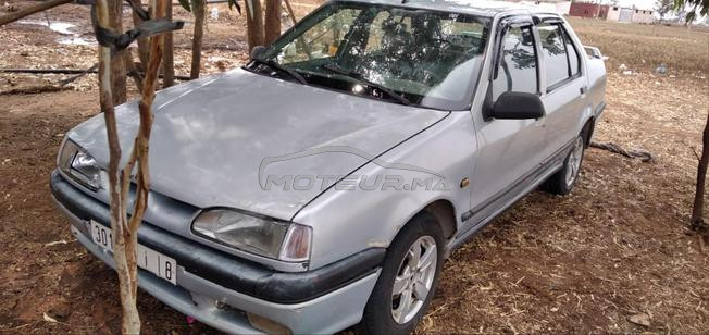 Renault 19
